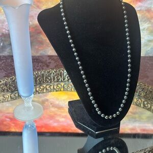 splendid hematite necklace to wear anywhere anytime for a touch of elegance